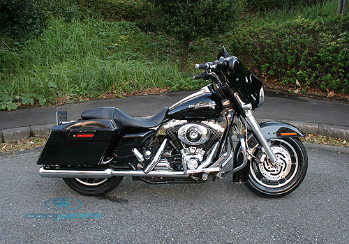 ハーレーダビッドソン ツアラー FLHX ストリートグライド ☆中古車の 